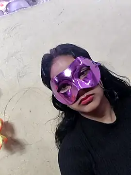 Snapshot of Hot_Alia04 chatting on 10/28/25, 06:06 Hot Alia04 online show from 10/28/25, 06:06