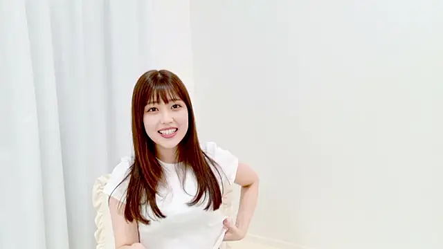 honoka o0  online show from 09/18/25, 03:19