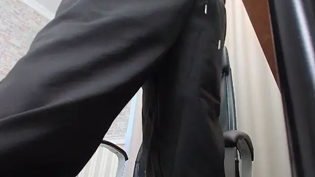 JonahShaw online show from 10/28/25, 05:11