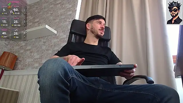 JonahShaw online show from 10/31/25, 09:10