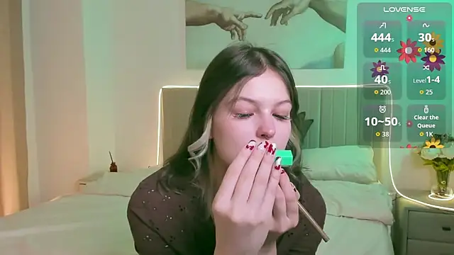 Lisa Blossom online show from 10/17/25, 06:05