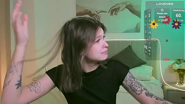 Lisa Blossom online show from 10/23/25, 06:02