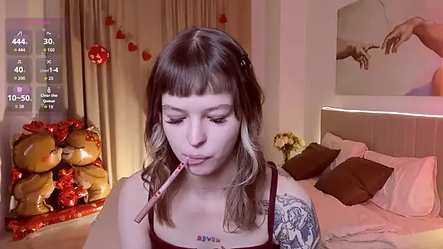 Lisa Blossom online show from 02/12/26, 06:08