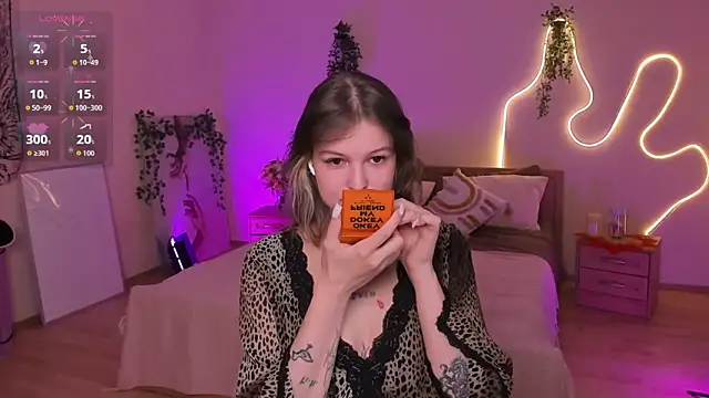 Lisa Blossom online show from 07/02/26, 06:08