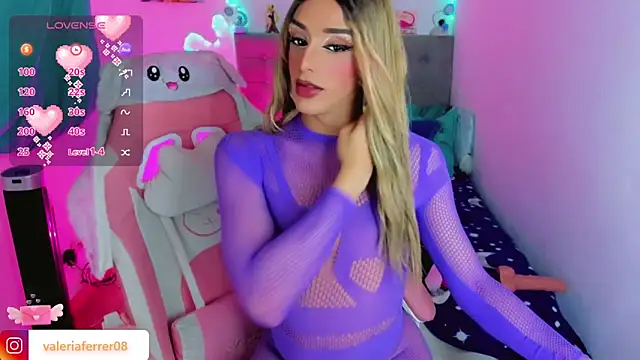 SEXYTSLATINA online show from 10/27/25, 11:03