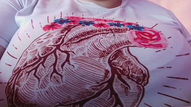  Emily rosee  online show from 11/05/25, 11:54