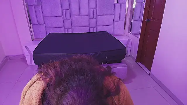  Emily rosee  online show from 01/14/26, 11:27