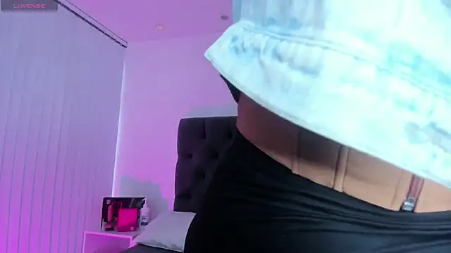 VictoriaParkeer online show from 11/20/25, 11:43