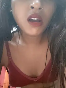 Snapshot of Tara2007 chatting on 11/07/25, 07:14 Tara2007 online show from 11/07/25, 07:14