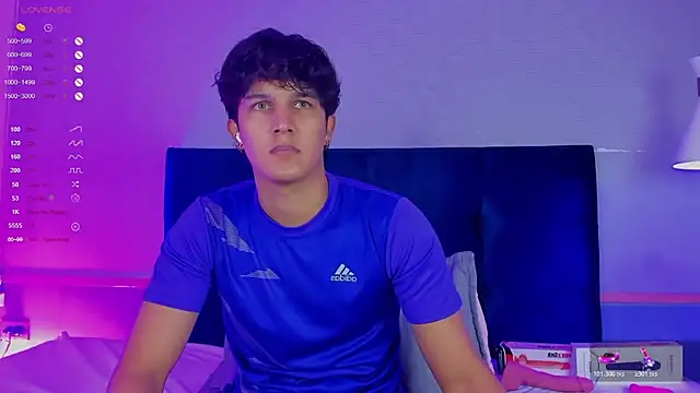 Leo Savage  online show from 11/09/25, 03:49