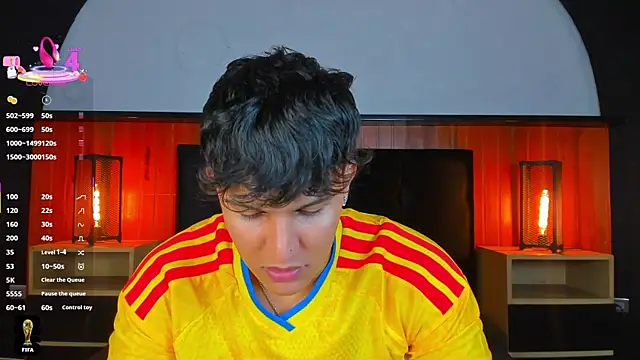 Snapshot of Leo_Savage_ chatting on 06/16/26, 04:37 Leo Savage online show from 06/16/26, 04:37