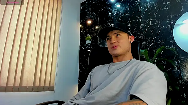 Alexander ferre online show from 10/11/25, 06:17