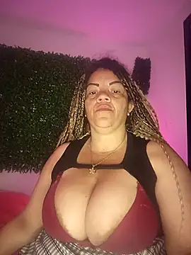 Eva Luxei online show from 10/03/25, 12:24