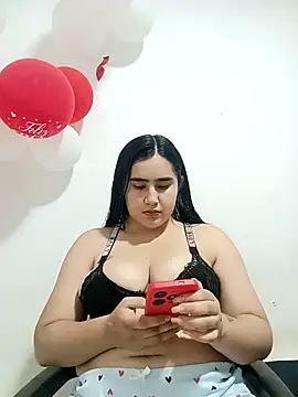 Snapshot of Dani_34velan chatting on 10/08/25, 05:16 Dani 34velan online show from 10/08/25, 05:16