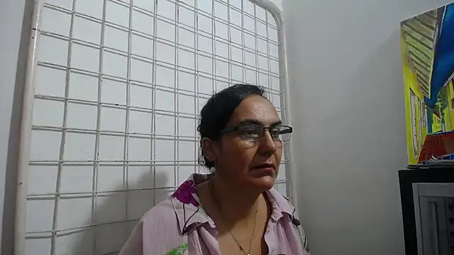 Snapshot of gabbyparker_ chatting on 01/17/26, 09:25 gabbyparker online show from 01/17/26, 09:25