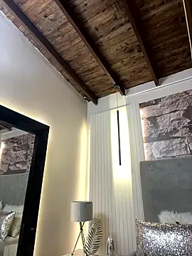 HannahCollyns online show from 01/13/26, 01:49