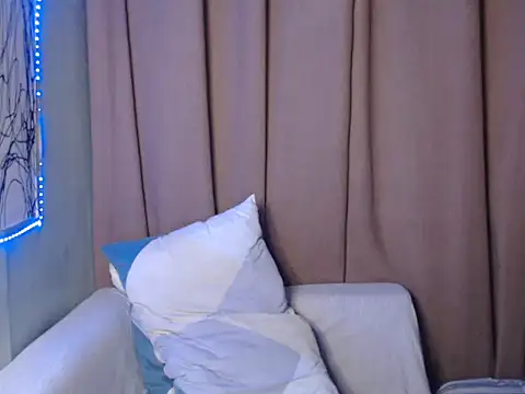 fantasy davidxx online show from 10/02/25, 11:06