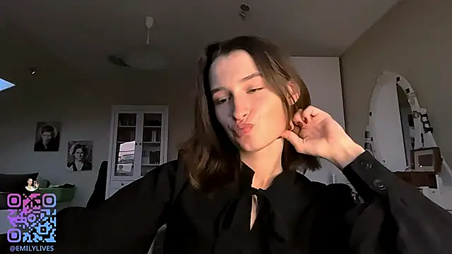 DarlineBrustera online show from 10/26/25, 02:12