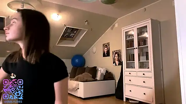 DarlineBrustera online show from 11/30/25, 02:10