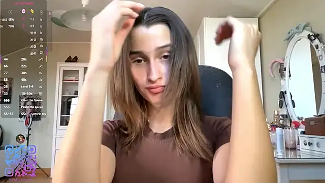 Snapshot of DarlineBrustera chatting on 07/19/26, 02:21 DarlineBrustera online show from 07/19/26, 02:21