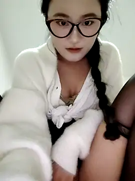 CCAV217 online show from 11/19/25, 03:12