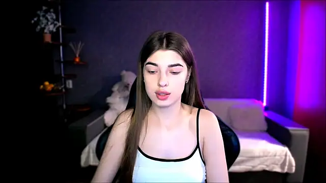 Dianaa Lee0 online show from 09/18/25, 05:26