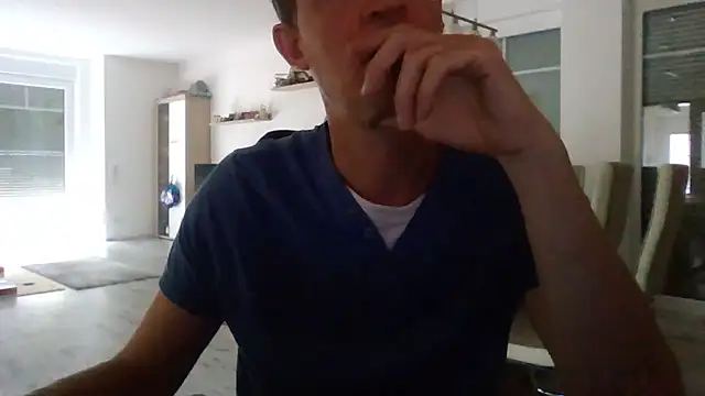 Snapshot of Trockenbau chatting on 06/18/26, 09:14 Trockenbau online show from 06/18/26, 09:14