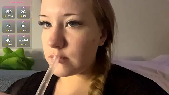 PandaFluff online show from 01/16/26, 05:50