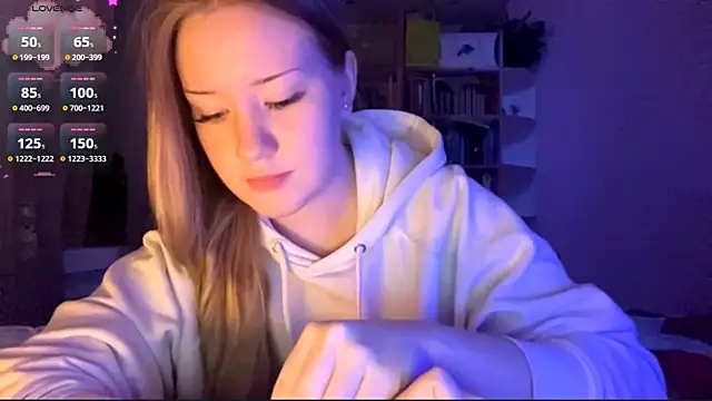 PandaFluff online show from 02/15/26, 06:59