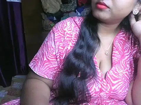 its me Rashmi online show from 11/28/25, 05:59