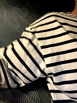 icefun1109 online show from 11/15/25, 04:14