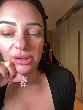 OliviaaFischer online show from 03/05/26, 12:56