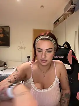 OliviaaFischer online show from 04/17/26, 07:50