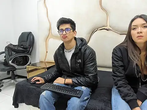 Noa Arez online show from 10/01/25, 03:01