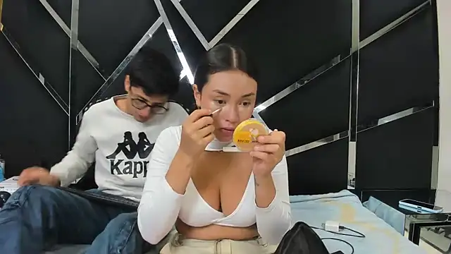 Snapshot of Noa_Arez chatting on 02/11/26, 04:39 Noa Arez online show from 02/11/26, 04:39