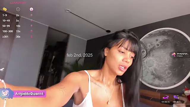 Sarajames online show from 02/02/25, 12:57