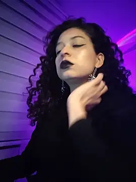 miss carmila1 online show from 05/21/26, 01:12