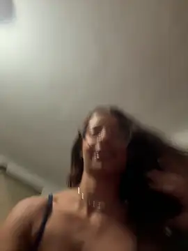 FadaPerigosa online show from 04/15/26, 02:07