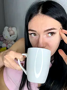 karrr  aaa online show from 10/10/25, 07:35