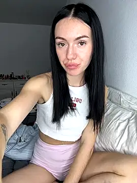 karrr  aaa online show from 11/12/25, 09:25