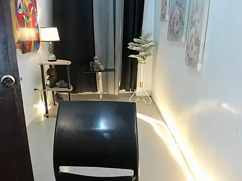youfavoritedoll online show from 06/26/26, 11:14