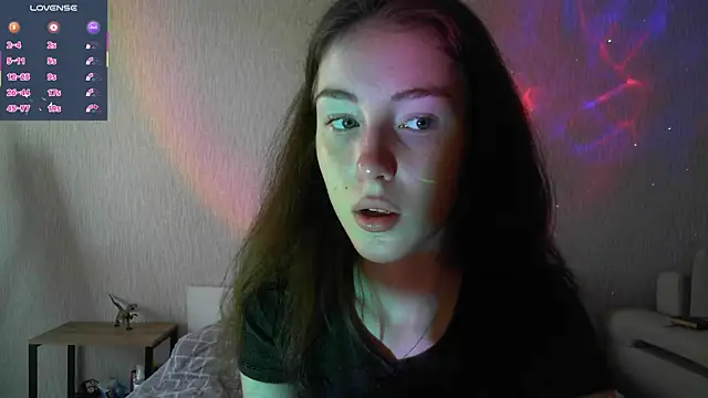 Snapshot of eskatmi chatting on 09/28/25, 12:49 eskatmi online show from 09/28/25, 12:49