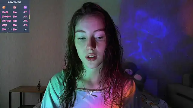 Snapshot of eskatmi chatting on 10/08/25, 12:41 eskatmi online show from 10/08/25, 12:41