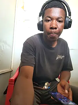 Snapshot of sweetdickboy2 chatting on 03/17/26, 09:56 sweetdickboy2 online show from 03/17/26, 09:56