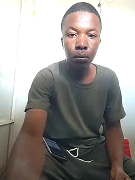 Snapshot of sweetdickboy2 chatting on 03/25/26, 02:01 sweetdickboy2 online show from 03/25/26, 02:01