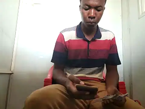 Snapshot of sweetdickboy2 chatting on 03/31/26, 11:21 sweetdickboy2 online show from 03/31/26, 11:21