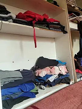 Snapshot of sweetdickboy2 chatting on 04/04/26, 10:57 sweetdickboy2 online show from 04/04/26, 10:57