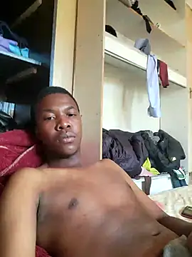 Snapshot of sweetdickboy2 chatting on 04/12/26, 11:37 sweetdickboy2 online show from 04/12/26, 11:37