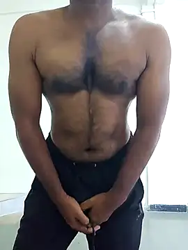 Snapshot of rainzey chatting on 10/06/25, 03:04 rainzey online show from 10/06/25, 03:04