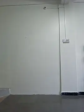 Snapshot of rainzey chatting on 10/12/25, 01:37 rainzey online show from 10/12/25, 01:37